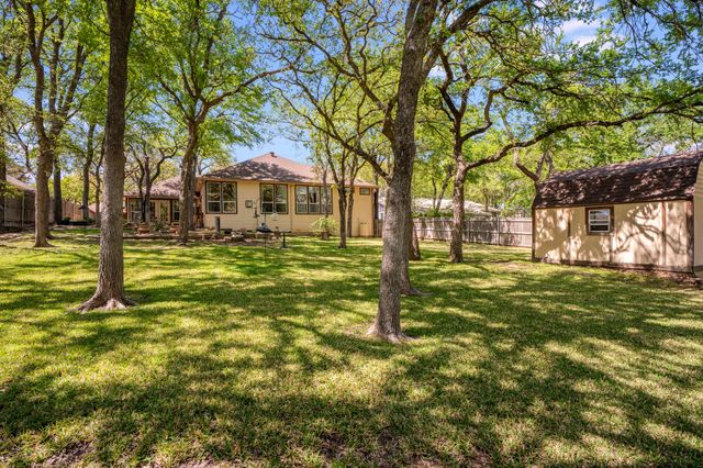 4112 Mojave Drive, Granbury, TX 76049