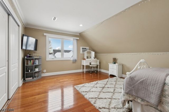 26 Linda Ave, Woodbridge Twp., NJ 07067