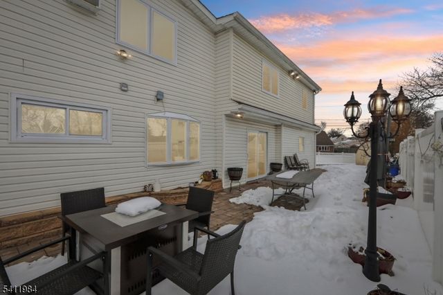 26 Linda Ave, Woodbridge Twp., NJ 07067