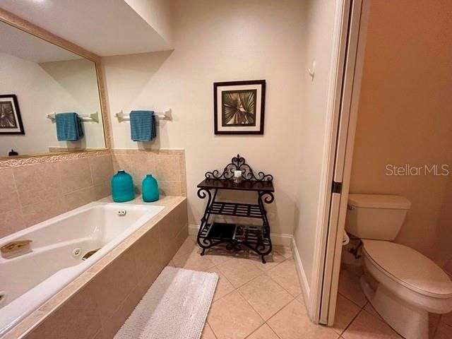 3510 54TH DRIVE W 102, Bradenton, FL 34210