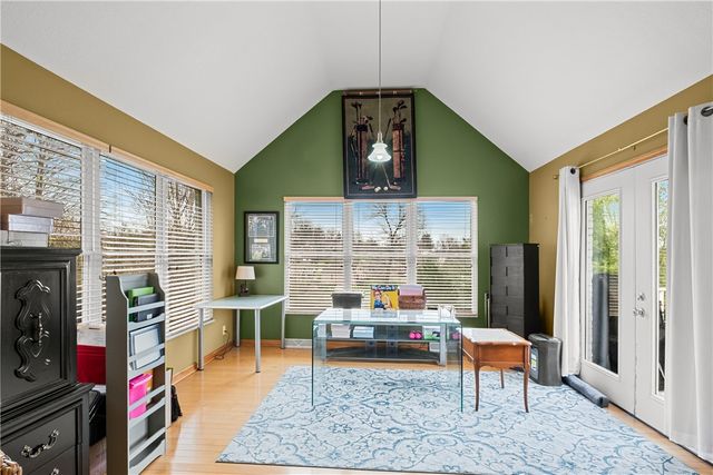 478 Spruce Ln, Houston, PA 15342