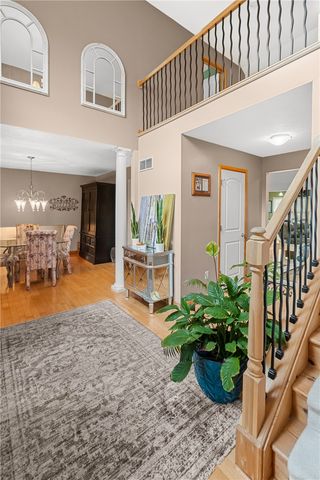 478 Spruce Ln, Houston, PA 15342