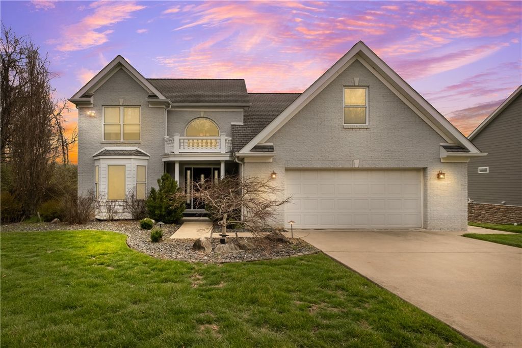 478 Spruce Ln, Houston, PA 15342