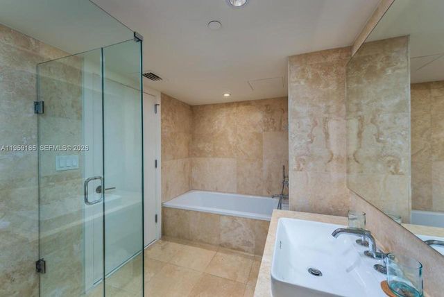 102 24th Street 1007, Miami Beach, FL 33139