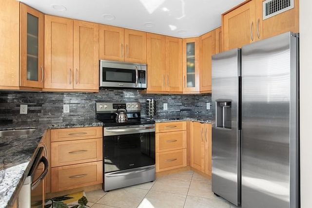 1010 S Ocean Boulevard 602, Pompano Beach, FL 33062