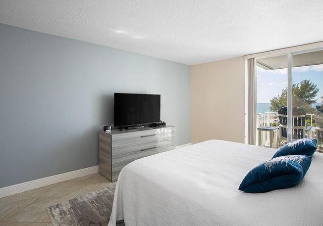 1010 S Ocean Boulevard 602, Pompano Beach, FL 33062