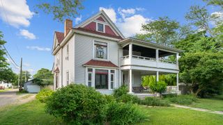 123 E 3rd Street, Byron, IL 61010