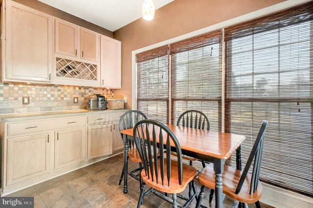 93 RINGGOLD RD, Fredericksburg, VA 22405