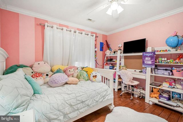 93 RINGGOLD RD, Fredericksburg, VA 22405