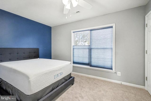 93 RINGGOLD RD, Fredericksburg, VA 22405