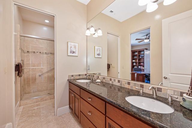 1699 Errol Ct, Folsom, CA 95630