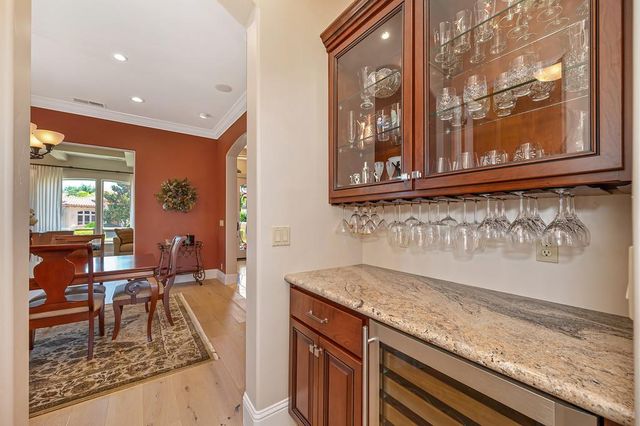 1699 Errol Ct, Folsom, CA 95630