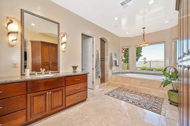 1699 Errol Ct, Folsom, CA 95630