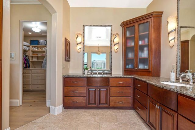 1699 Errol Ct, Folsom, CA 95630