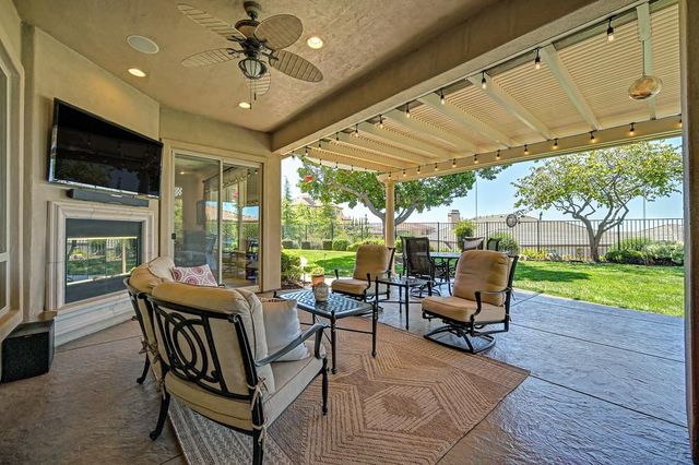 1699 Errol Ct, Folsom, CA 95630