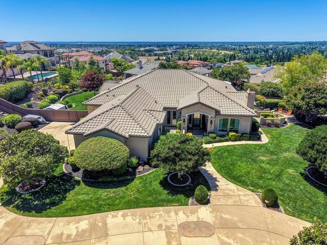 1699 Errol Ct, Folsom, CA 95630