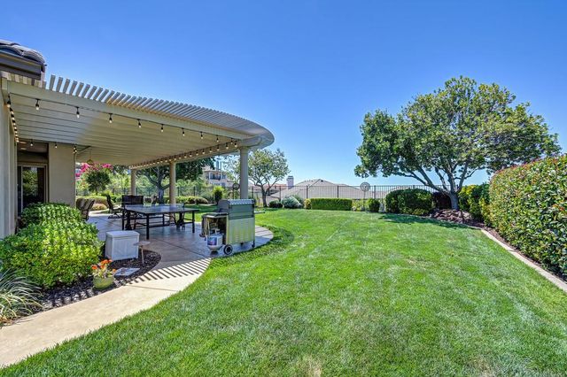 1699 Errol Ct, Folsom, CA 95630