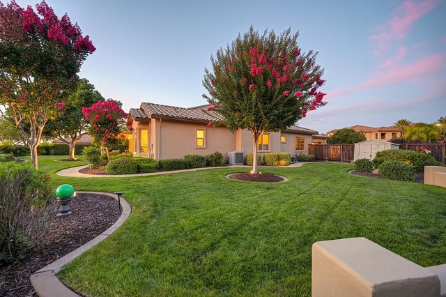 1699 Errol Ct, Folsom, CA 95630