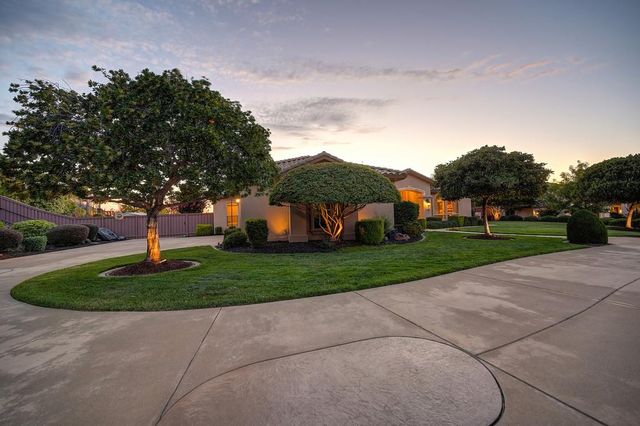 1699 Errol Ct, Folsom, CA 95630