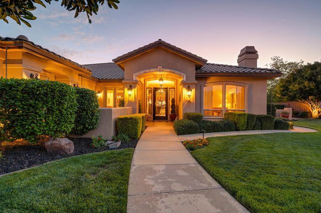 1699 Errol Ct, Folsom, CA 95630