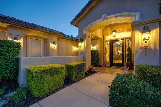 1699 Errol Ct, Folsom, CA 95630