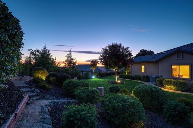 1699 Errol Ct, Folsom, CA 95630