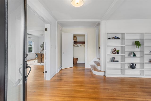 34 Fletcher Rd, Bedford, MA 01730