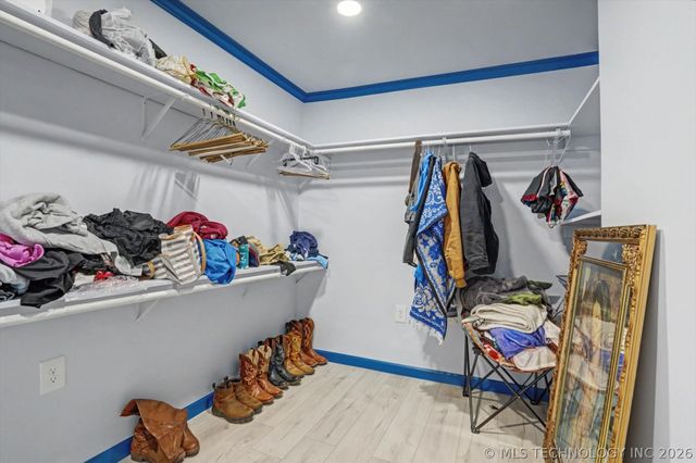 745 N 260 Road, Mounds, OK 74047