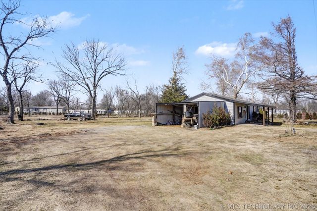 745 N 260 Road, Mounds, OK 74047