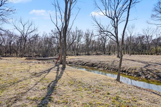 745 N 260 Road, Mounds, OK 74047