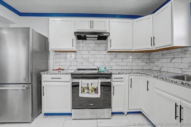 745 N 260 Road, Mounds, OK 74047