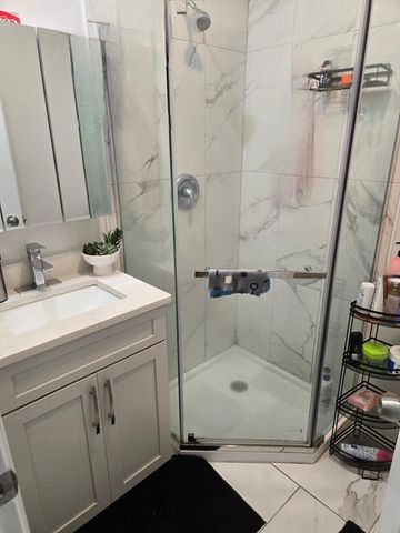 68 Main 102, Everett, MA 02149