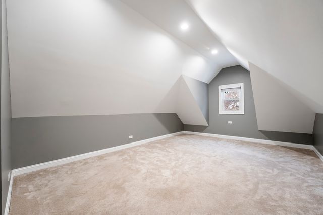 6243 W Byron Street, Chicago, IL 60634