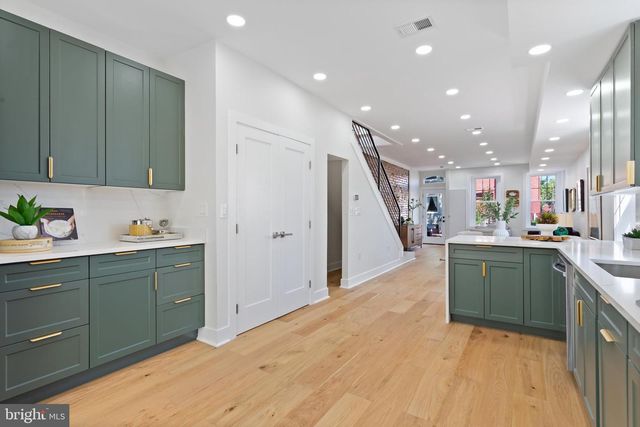 116 THOMAS ST NW, Washington, DC 20001