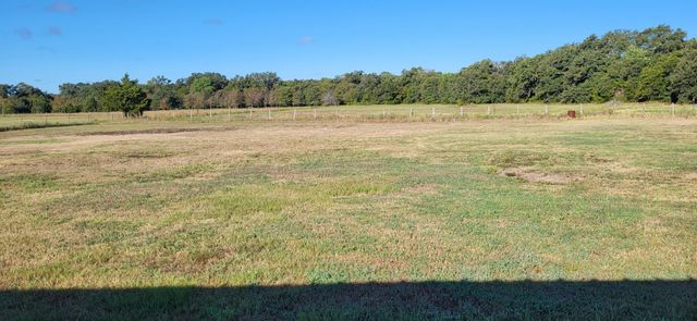 4396 S Farm Road 275 S, Cumby, TX 75433