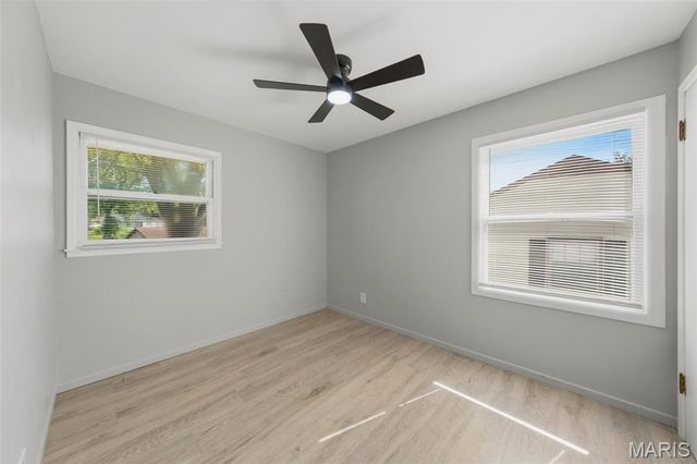 321 Caithness Road, St Louis, MO 63137