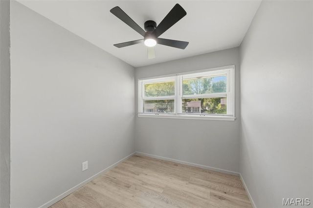 321 Caithness Road, St Louis, MO 63137