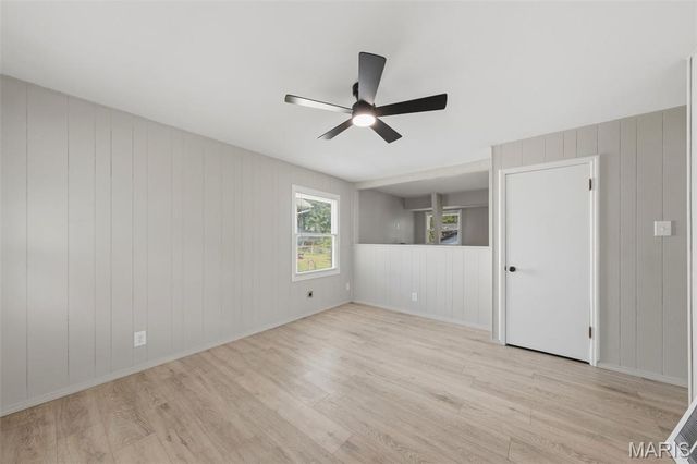 321 Caithness Road, St Louis, MO 63137