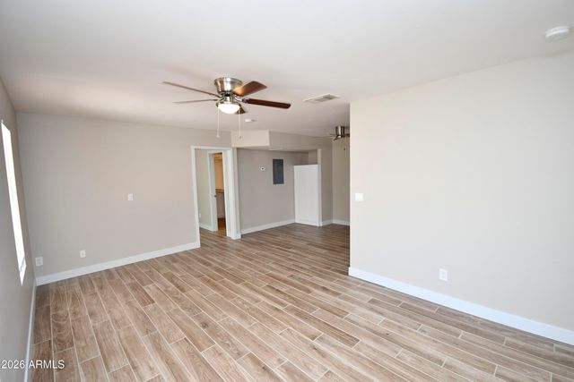 3511 E BASELINE Road 1182, Phoenix, AZ 85042