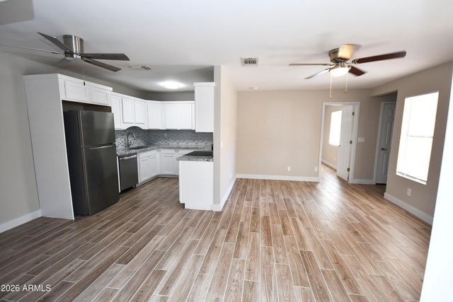 3511 E BASELINE Road 1182, Phoenix, AZ 85042