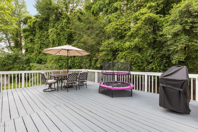 1301 E Stonemason Drive, Fuquay Varina, NC 27526