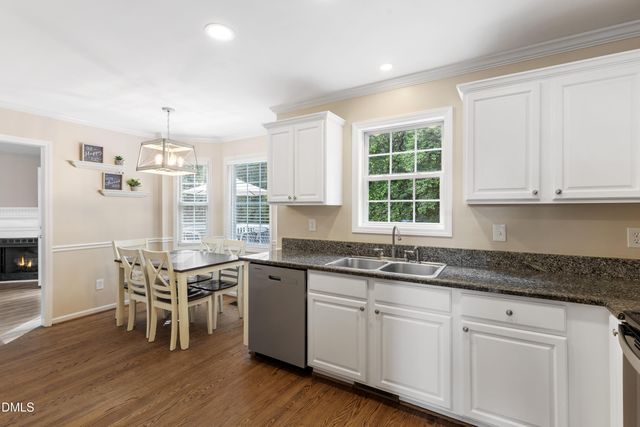 1301 E Stonemason Drive, Fuquay Varina, NC 27526