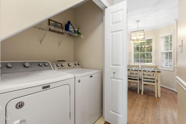 1301 E Stonemason Drive, Fuquay Varina, NC 27526