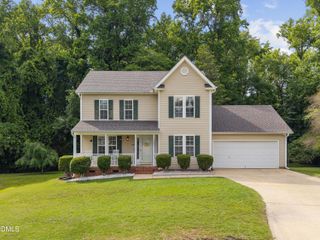1301 E Stonemason Drive, Fuquay Varina, NC 27526