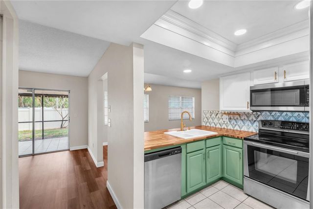 3619 ORANGEPOINTE ROAD, Valrico, FL 33596