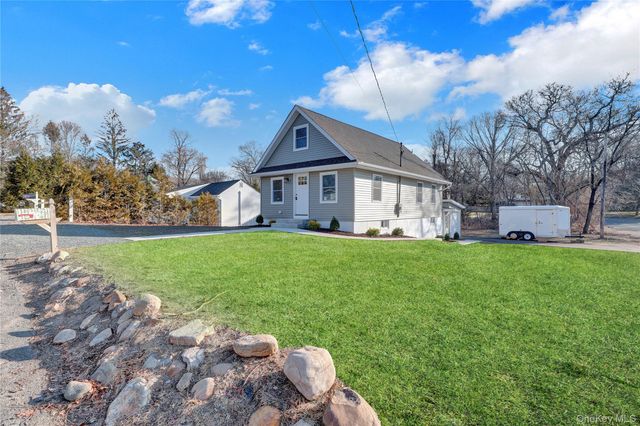 37 Gould Road, Centereach, NY 11720