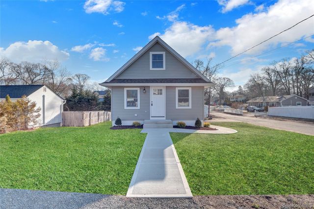 37 Gould Road, Centereach, NY 11720