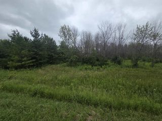 BADER ROAD, Luxemburg, WI 54217
