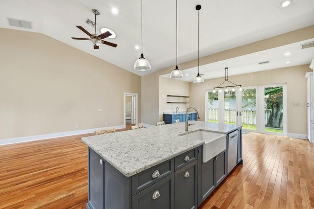 700 WESTFIELD COURT, Dunedin, FL 34698