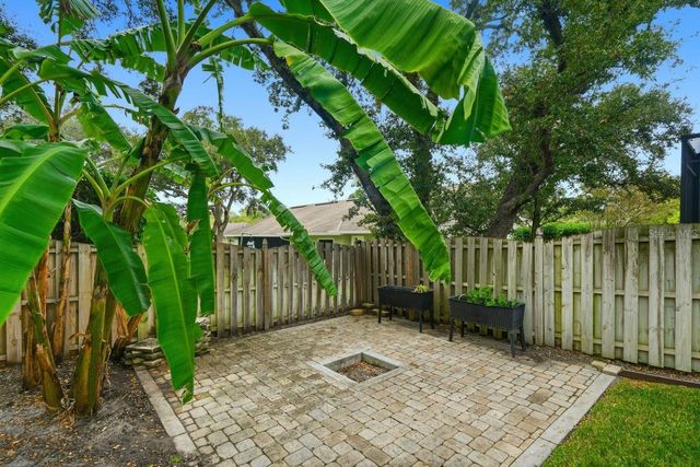 700 WESTFIELD COURT, Dunedin, FL 34698